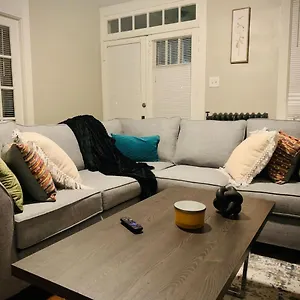  Apartment 2br Hideaway Just 2 Miles From Beale St And Overton Square! United States